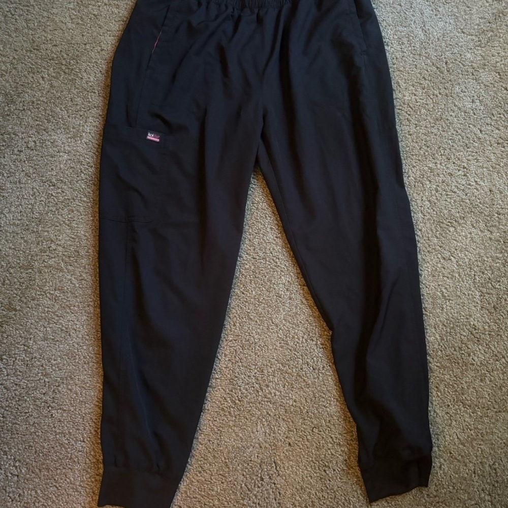 Scrub set - Picture 3 of 4